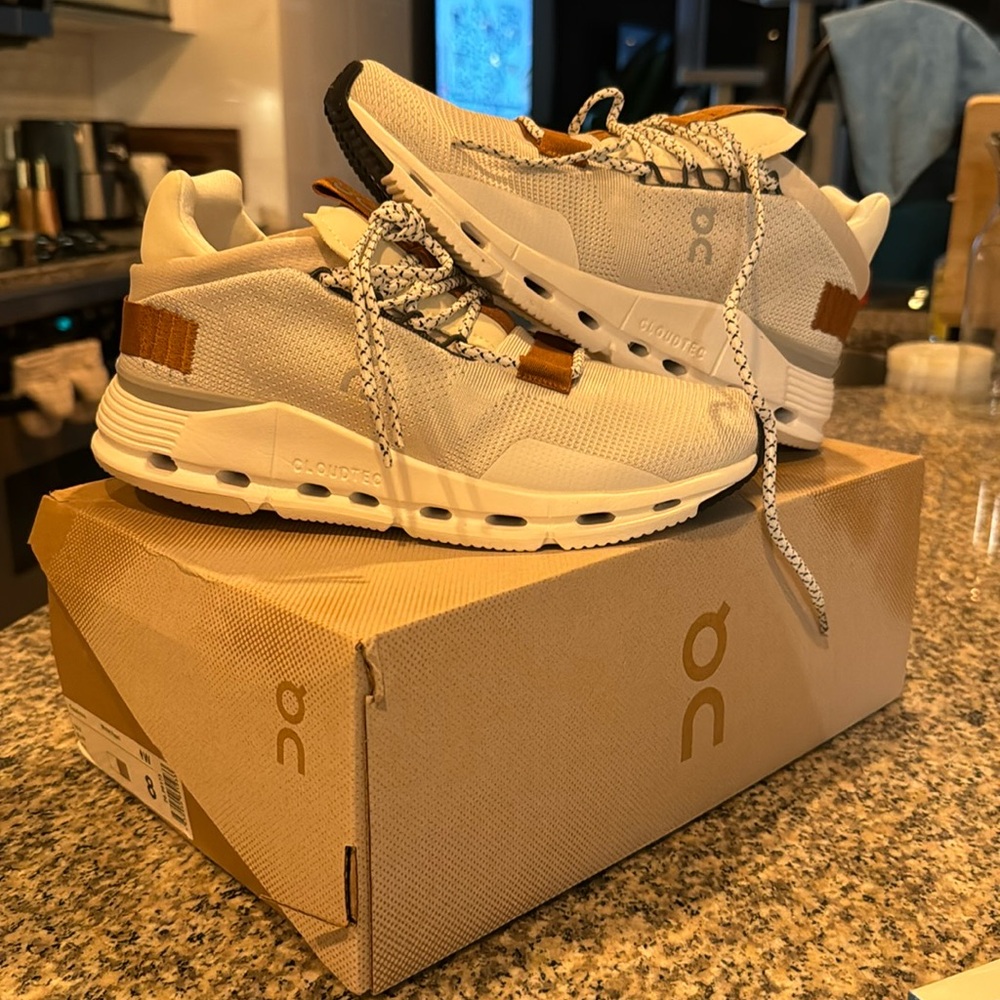 On Cloudnova Sneakers